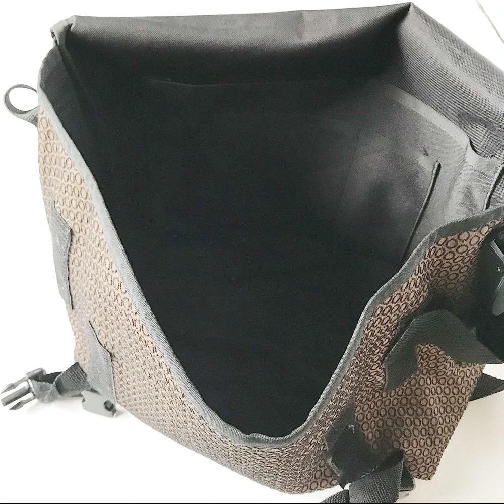 Luna Textiles Messenger Bag